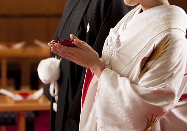 和装婚にピッタリの婚約・結婚指輪が登場！京都発の萬時(まんじ)が大人気