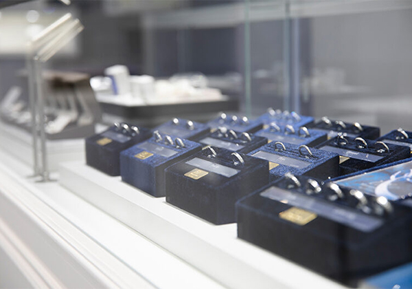 結婚指輪が15％OFF？！セミセルフ接客プランで、自由に気軽にお買い物