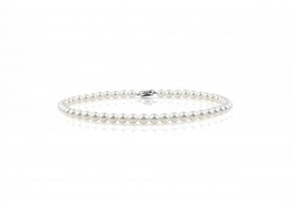 冠婚葬祭の必需品！真珠ネックレスを選ぶなら無調色真珠