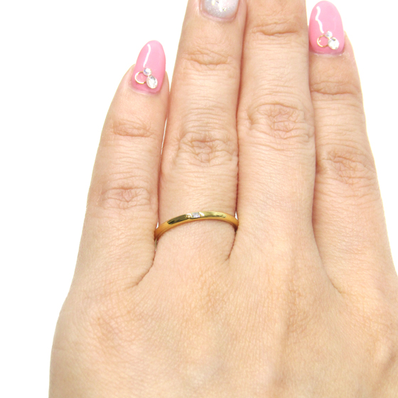 細身＆ストレート　シンプルなデザインがお好みの方へもおススメの結婚指輪