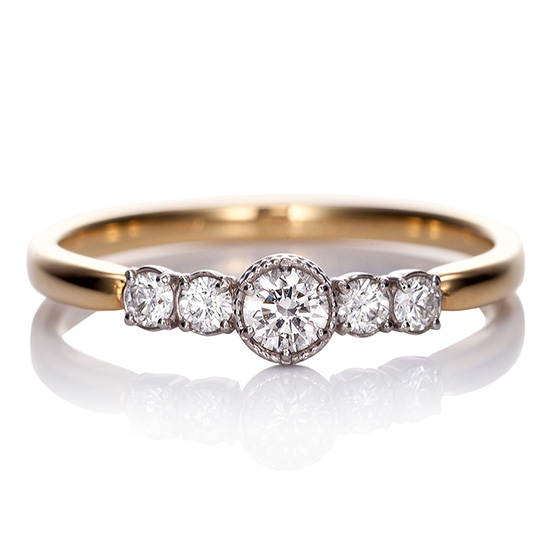 Carati Voce Estate 浜松市最大級の婚約指輪や結婚指輪が揃う Lucir K Bridal 浜松店
