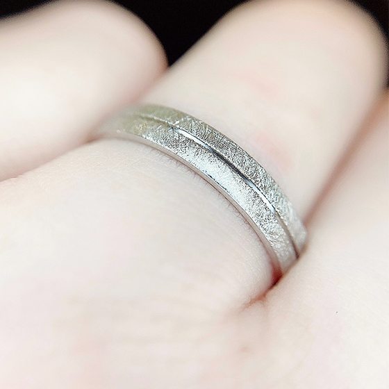 鍛造製法の結婚指輪は丈夫さがピカイチ！