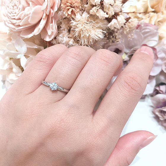 Lilas リラ – 浜松市最大級の婚約指輪や結婚指輪が揃う LUCIR-K BRIDAL