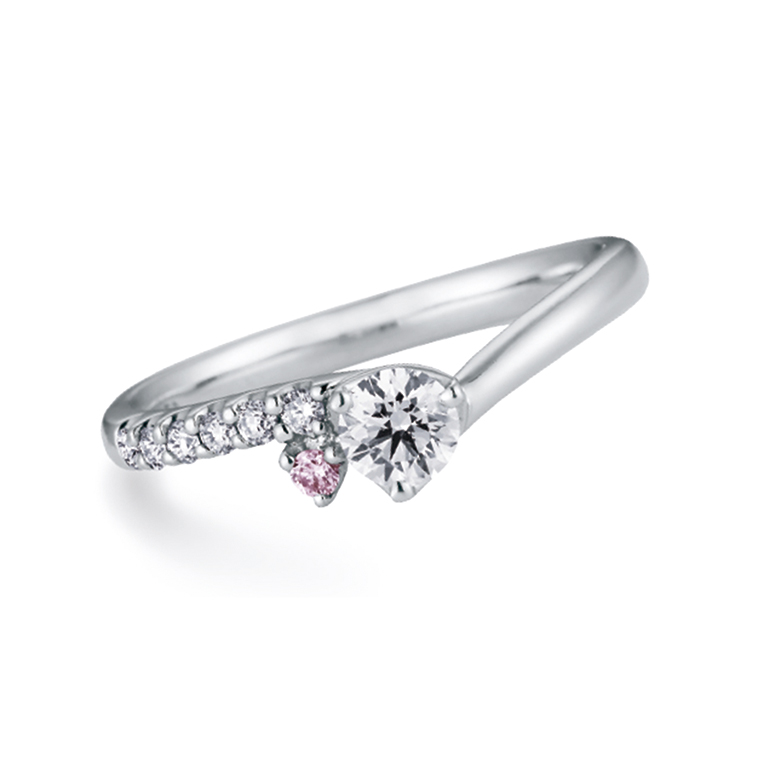 ピンクダイヤモンドが施されており、ピンク＆キラキラ好きな女性に人気です。