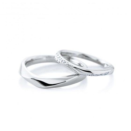 カフェリング人気№１デザインの結婚指輪。