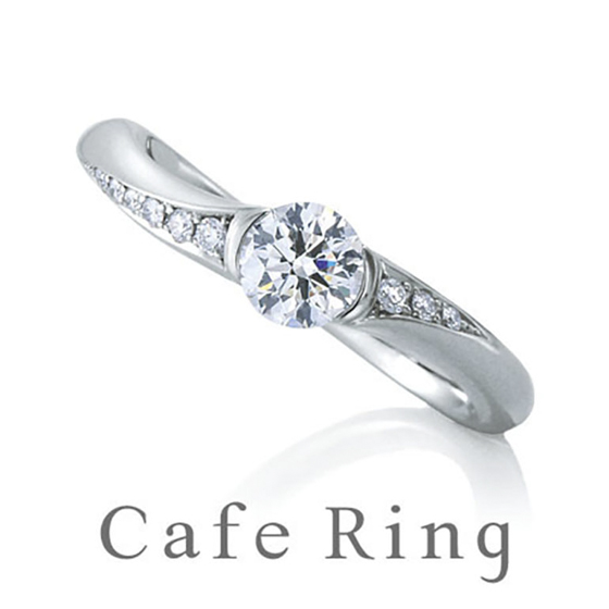 センターダイヤモンドが比較的低めのセッティングで、引っ掛かりを気にせず毎日使える婚約指輪。
